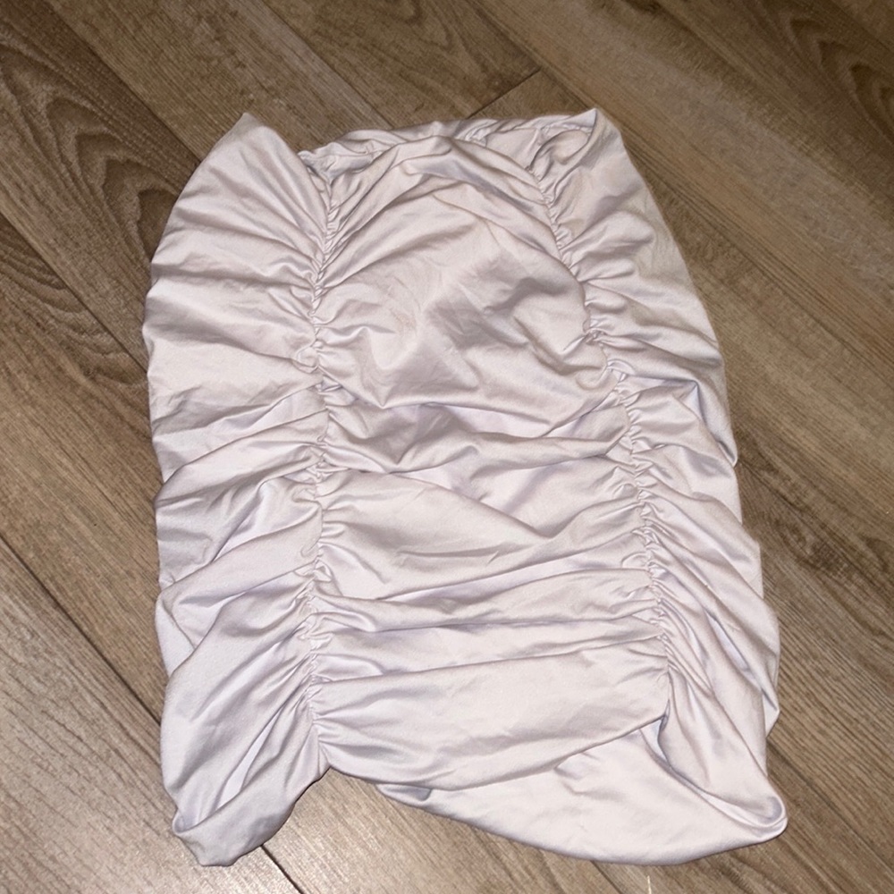 Sexy ruffled white mini skirt